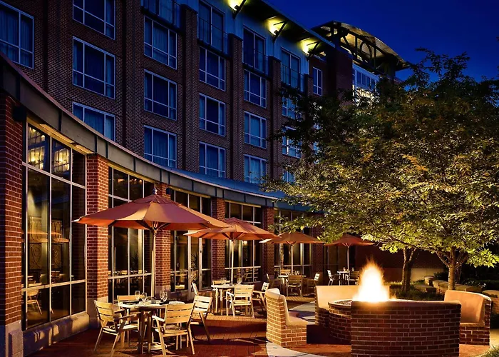 The Chattanoogan Hotel, Curio Collection By Hilton
