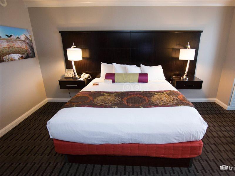 The Chattanoogan Hotel, Curio Collection By Hilton 4*