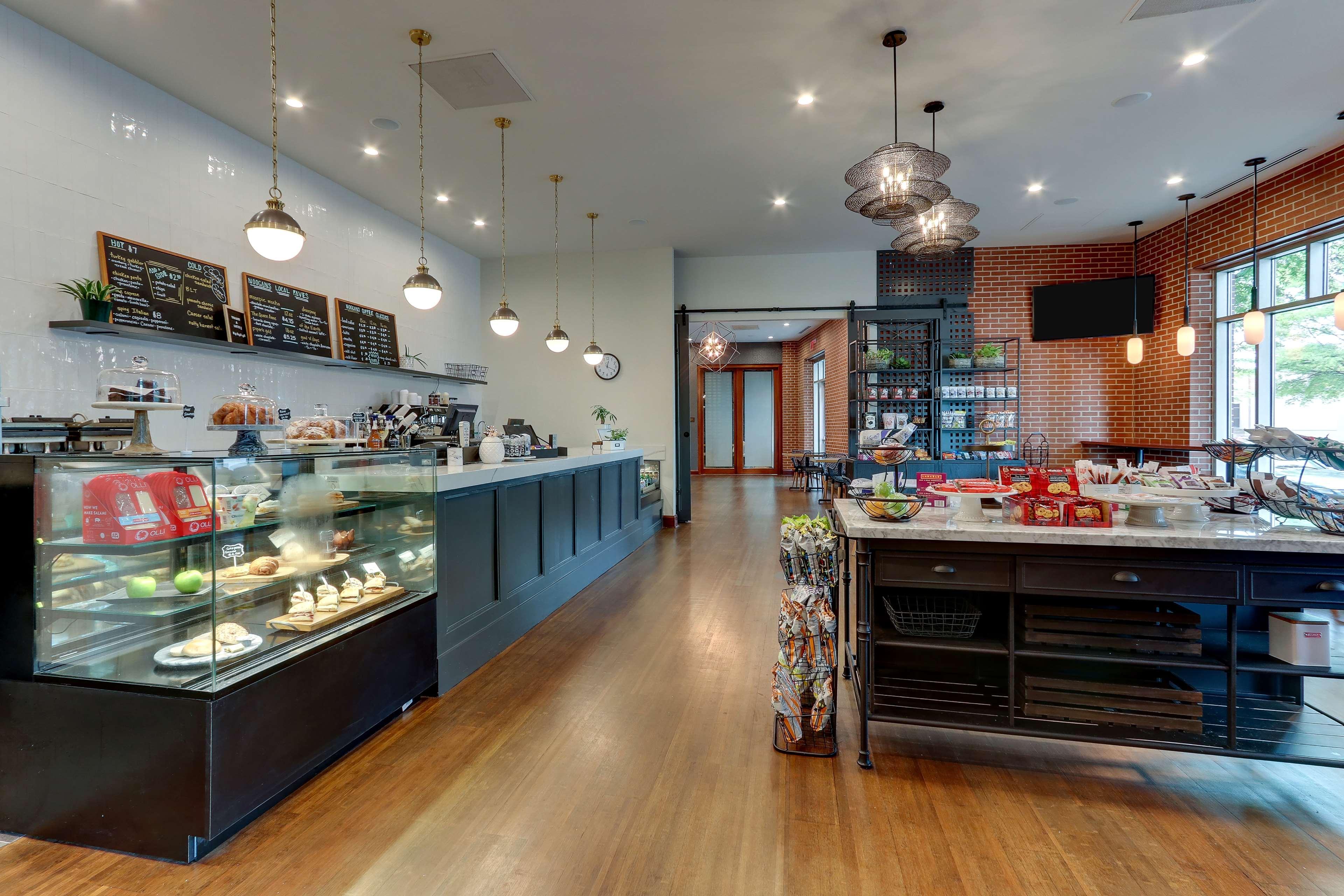 The Chattanoogan Hotel, Curio Collection By Hilton 4*