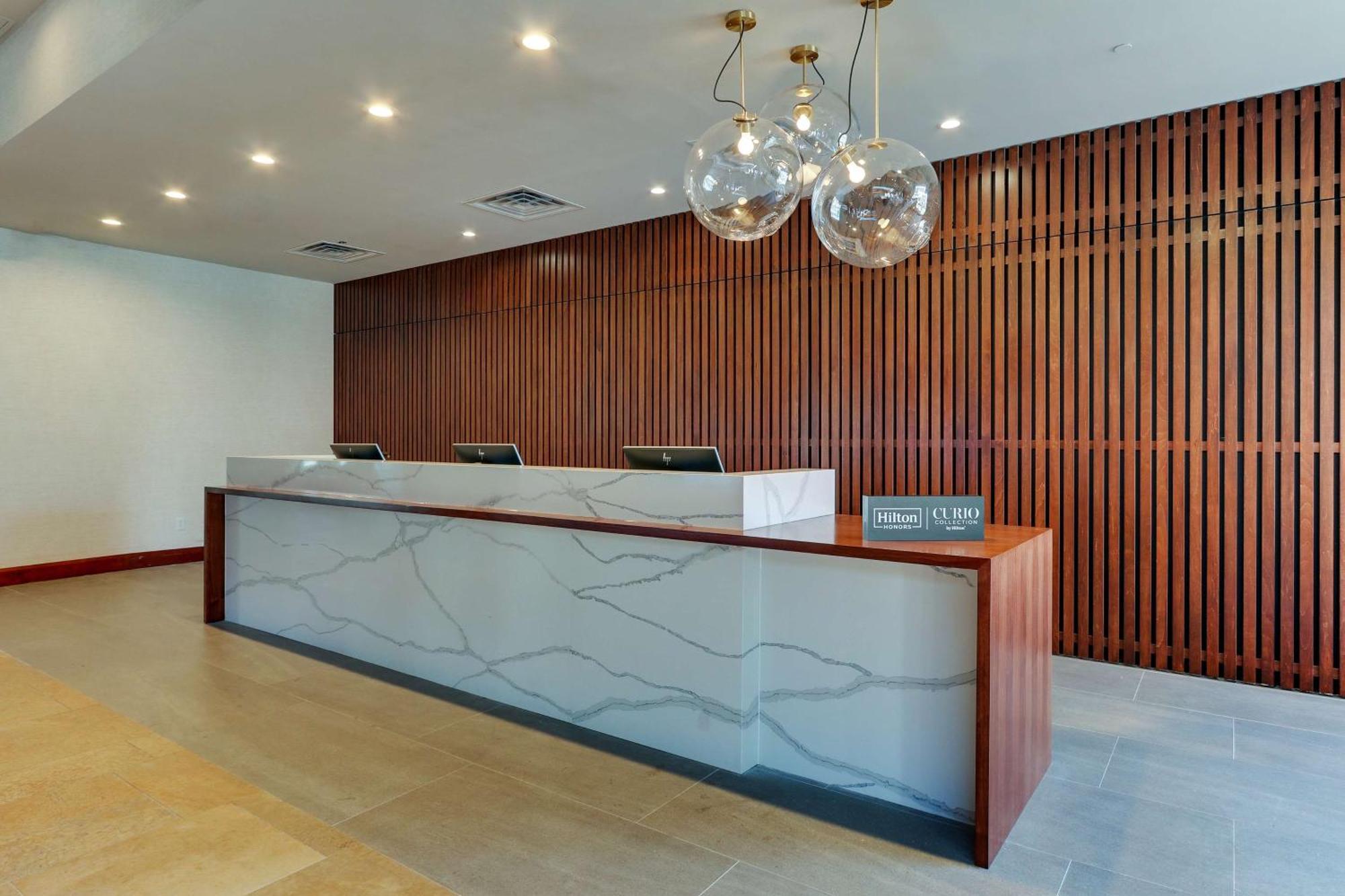 The Chattanoogan Hotel, Curio Collection By Hilton Chattanooga